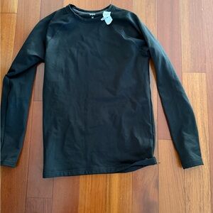 Brand New Never Worn DSG Black Long Sleeve Shirt pet and smoke free